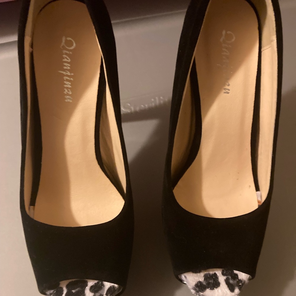 Black and animal print 5” heel with 2” platform - Picture 7 of 11
